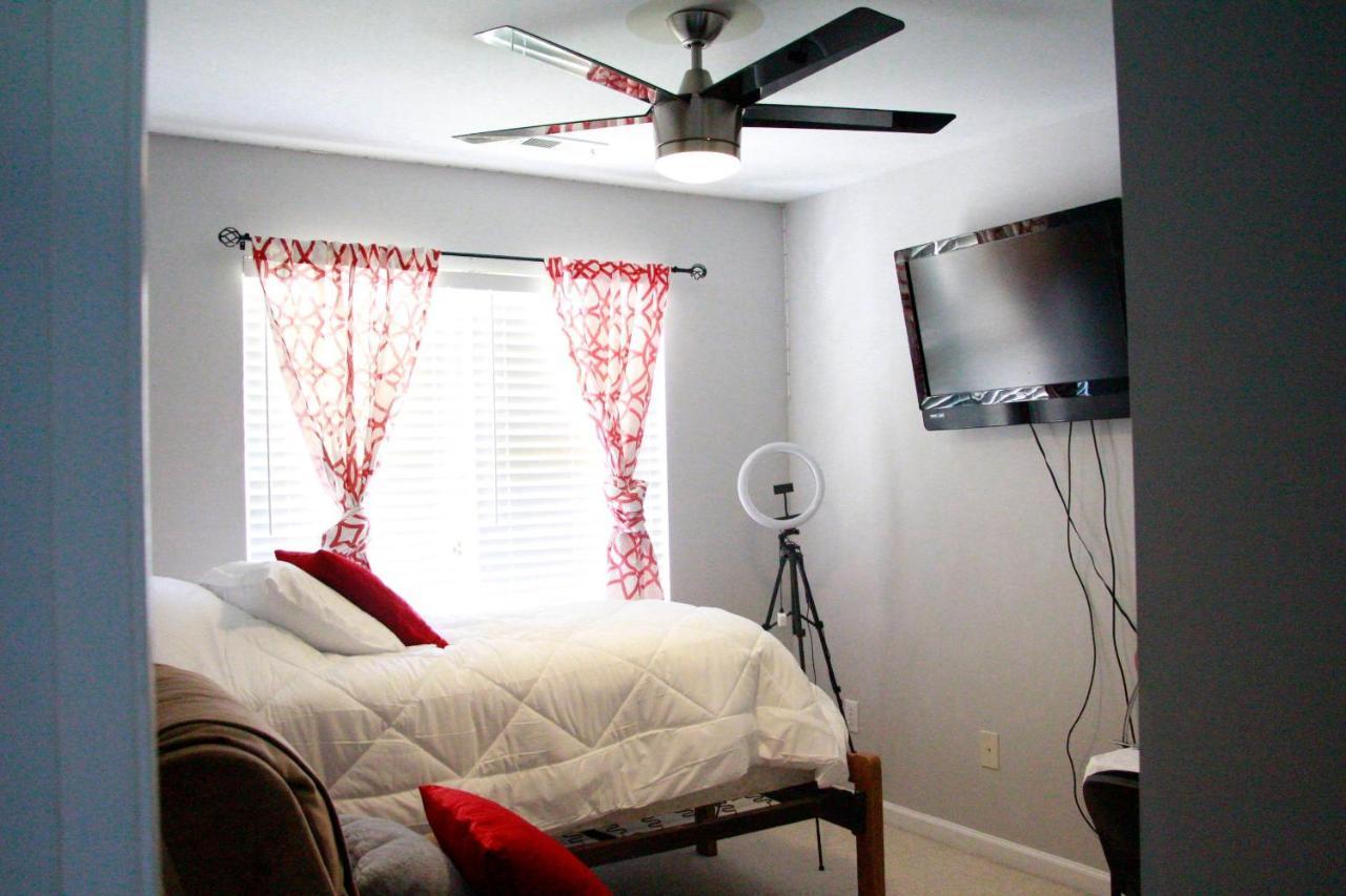 Minutes From Downtown 3Br Stylishhome-Free Parking Роли Экстерьер фото